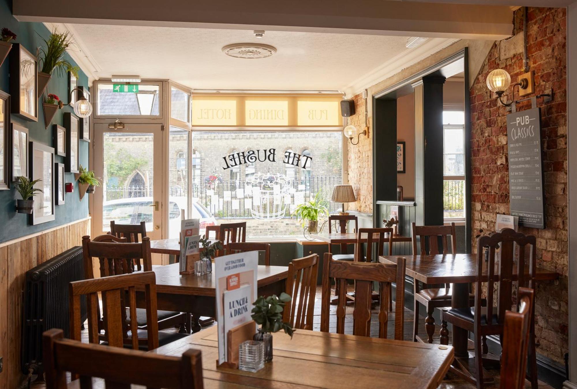 The Bushel By Greene King Inns Bury St. Edmunds 外观 照片