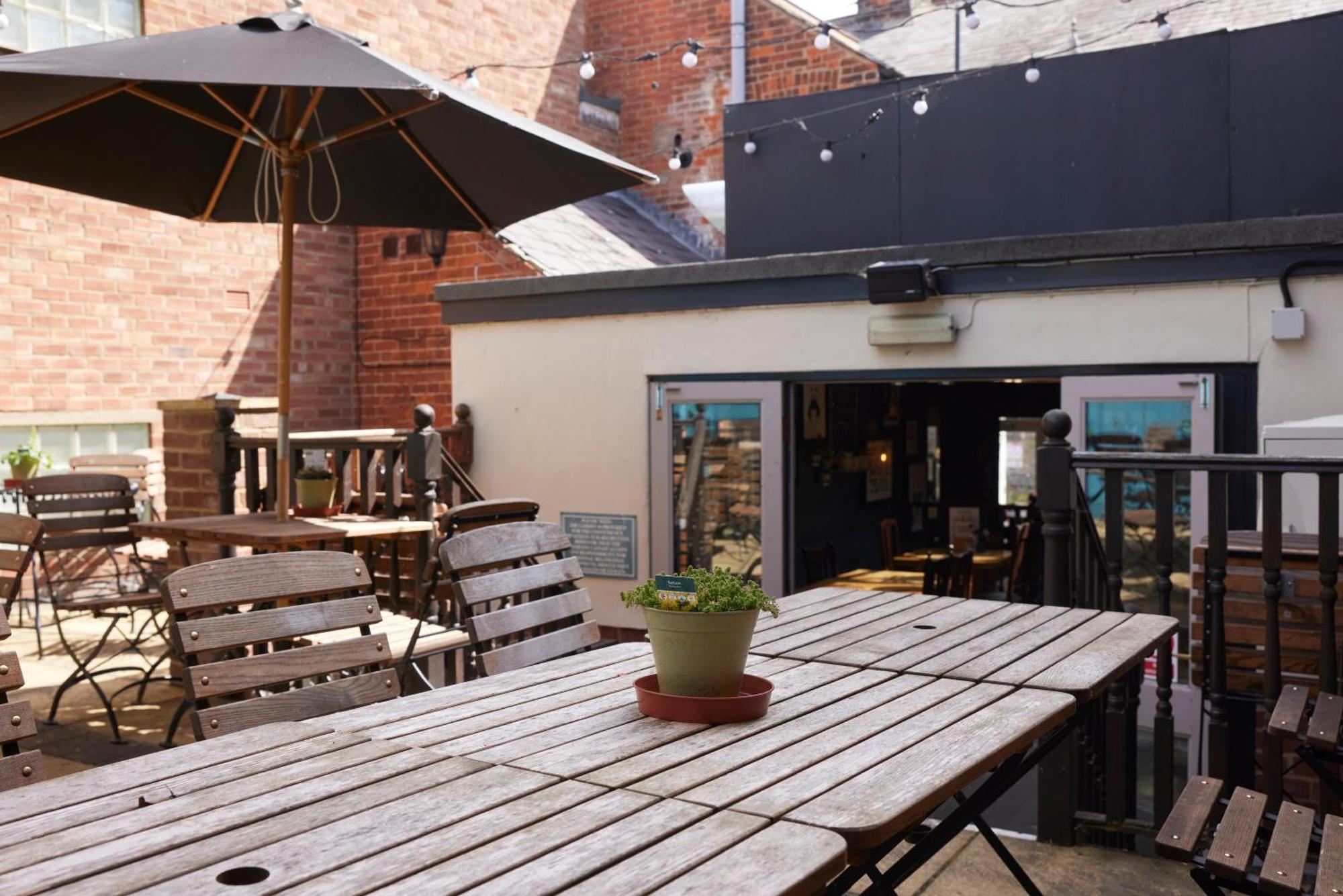 The Bushel By Greene King Inns Bury St. Edmunds 外观 照片